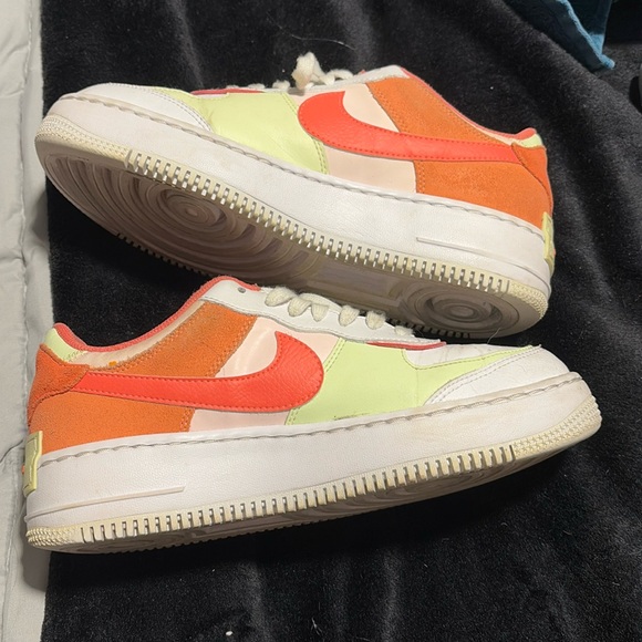 Nike Air Force One - Picture 1 of 6